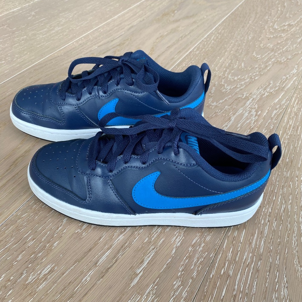 Nike Grade School Court Borough Low 2